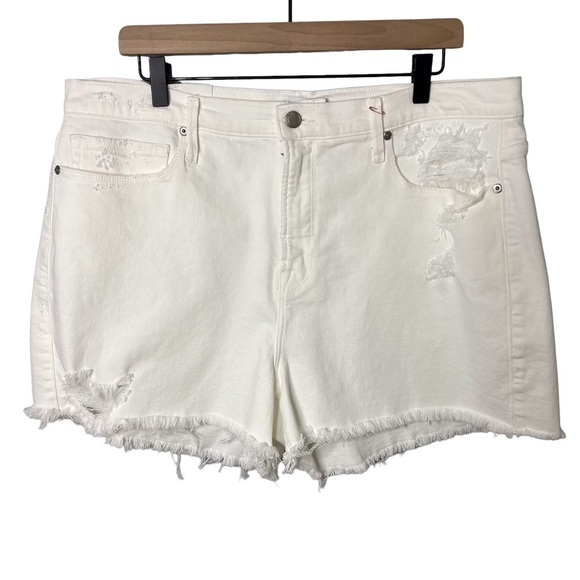 Good American Good 90’s Shorts Size 15 Plus White Denim Distressed High Waist - Picture 2 of 9
